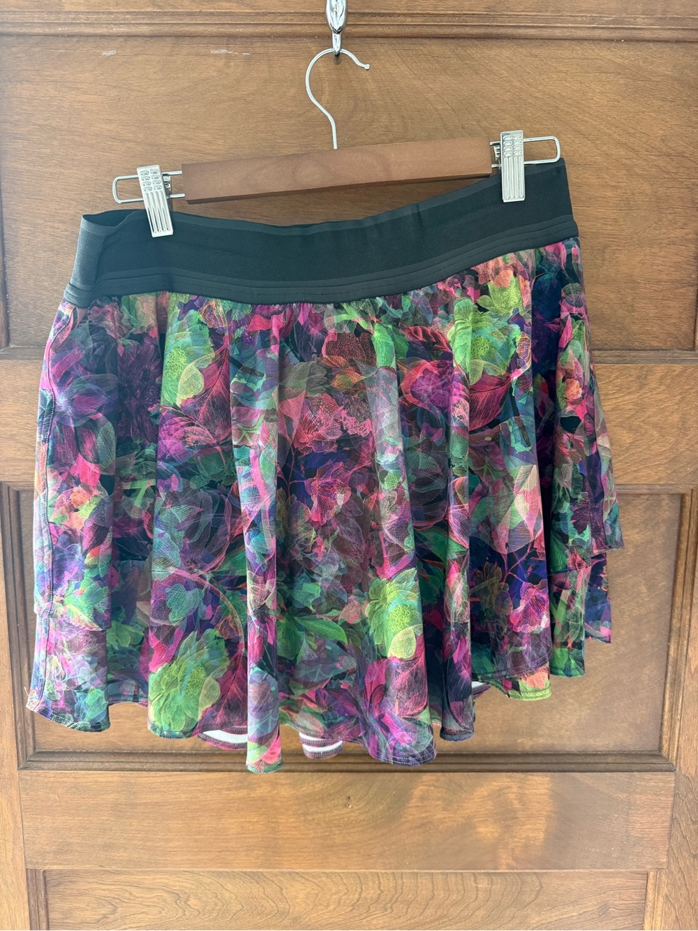 lululemon athletica Black Waist Multicolor Floral Court Skirt